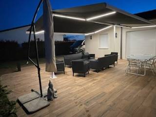 store double pente avec led dans les bras 